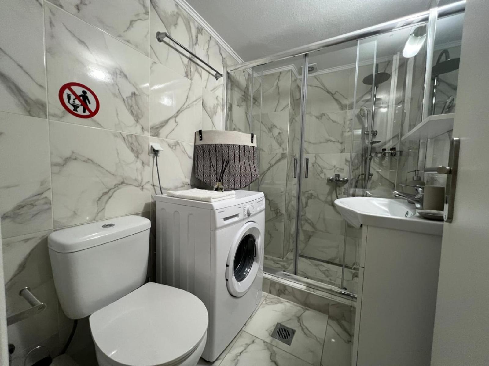 Gk Deluxe Apartment 1 Alexandroupoli Bagian luar foto